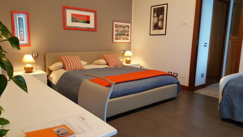 B&B Marge Oltrona di San Mamette Luaran gambar