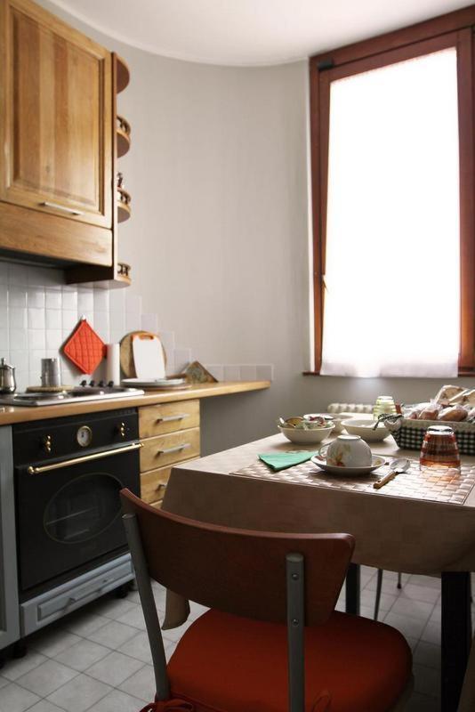 B&B Marge Oltrona di San Mamette Luaran gambar
